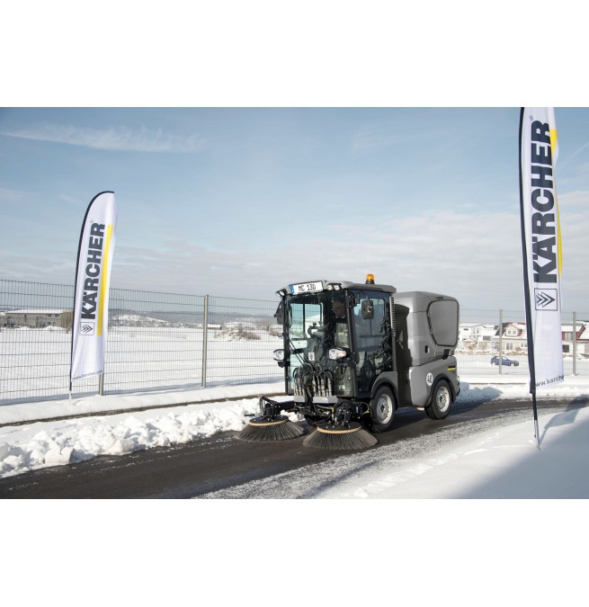 Комунална машина Karcher MC 130 image 3